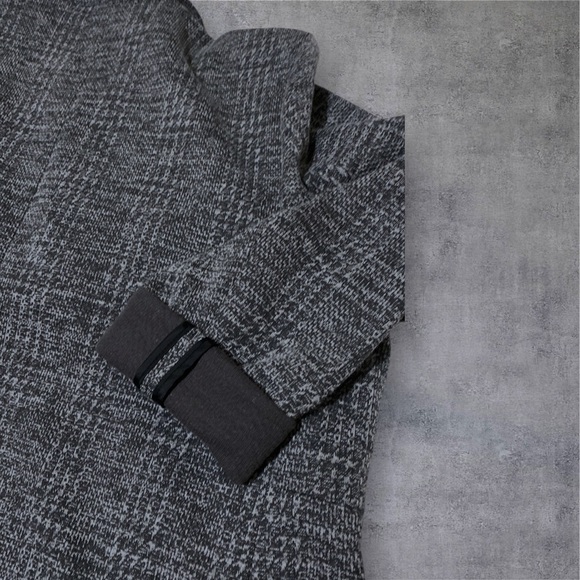 NEW TORRID STUDIO Double Knit Boyfriend Blazer Grey Plaid Size 2X TORRID 2 NWOT - Picture 13 of 17